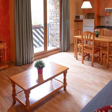 Vista Arinsal Apartments Екстер'єр фото